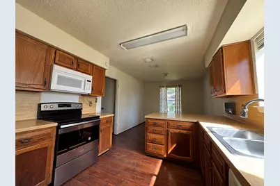 5614 Country Green Street, League City, TX 77573 - Photo 14