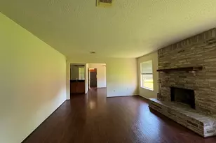 5614 Country Green St, League City, TX 77573 - Photo 8
