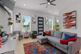 4657 Phlox St, Houston, TX 77051 - Photo 2