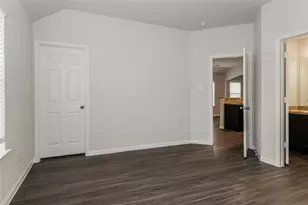 5530 Plantation Forest Dr, Katy, TX 77449 - Photo 10