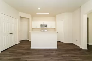 5530 Plantation Forest Dr, Katy, TX 77449 - Photo 6