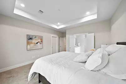 8670 Easthaven Boulevard, Houston, TX 77075 - Photo 12