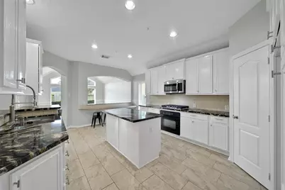 6414 Dylan Springs Lane, Katy, TX 77450 - Photo 10