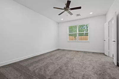 906 Golden Willow Lane, Conroe, TX 77304 - Photo 16