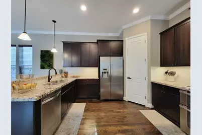 925 W 19th Street #A, Houston, TX 77008 - Photo 14