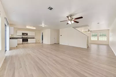 16755 N Thrasher Drive, Conroe, TX 77385 - Photo 12