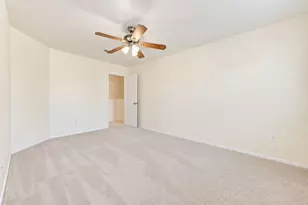 16755 N Thrasher Dr, Conroe, TX 77385 - Photo 24