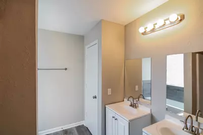 2910 Fawn Court, Missouri City, TX 77489 - Photo 10