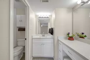 104 Lakeview Terrace, Conroe, TX 77356 - Photo 18