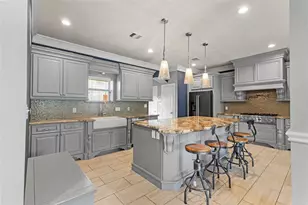 4708 McKinney St, Houston, TX 77023 - Photo 6