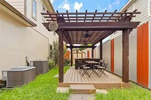 4708 McKinney St, Houston, TX 77023 - Photo 32