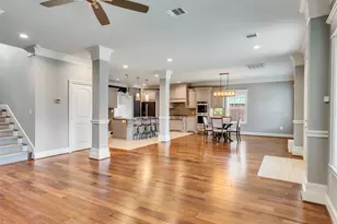 4708 McKinney St, Houston, TX 77023 - Photo 2