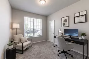 104 Laurel Oak Dr, Huntsville, TX 77320 - Photo 2