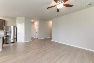 104 Laurel Oak Drive, Huntsville, TX 77320 - Photo 4