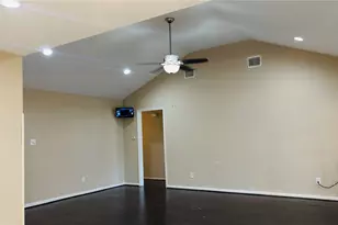 11407 Hazen St, Houston, TX 77072 - Photo 18