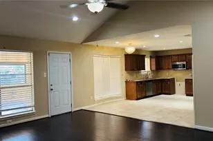 11407 Hazen St, Houston, TX 77072 - Photo 8