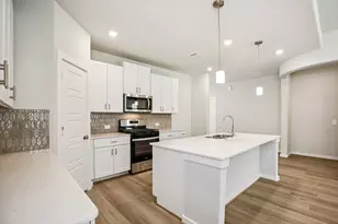 17211 Remington Mdws St, Waller, TX 77484 - Photo 12
