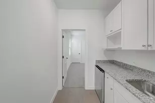 436 E Rose Marie Ln, Montgomery, TX 77356 - Photo 6