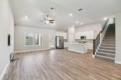 17108 Coneflower Place, Conroe, TX 77385 - Photo 2