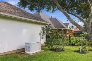 33211 Woodton Ct, Weston Lakes, TX 77441 - Photo 40