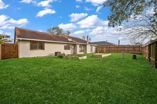 4134 Arapajo St, Baytown, TX 77521 - Photo 20