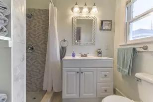 1513 19th St, Galveston, TX 77550 - Photo 38