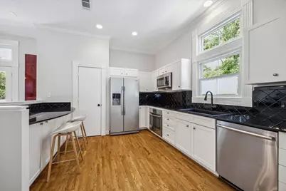 5228 Hazard Street, Houston, TX 77098 - Photo 12