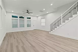 8129 Hoffman, Houston, TX 77016 - Photo 2