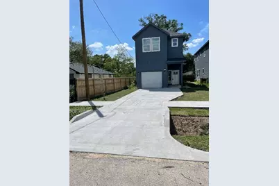 8129 Hoffman, Houston, TX 77016 - Photo 1