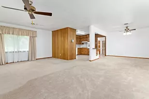 621 Henry Ln, Winnie, TX 77665 - Photo 2