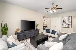 32039 August Woods Wy, Conroe, TX 77385 - Photo 6