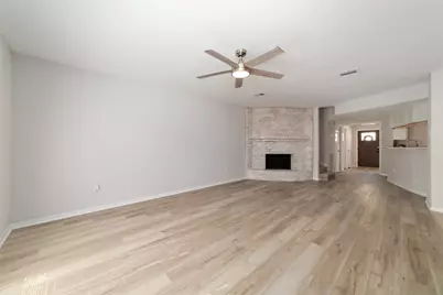 14704 Perthshire Road #E, Houston, TX 77079 - Photo 12