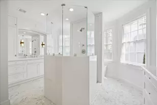 2439 Stanmore Dr, Houston, TX 77019 - Photo 18