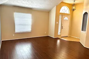 435 Brushy Glen Dr, Houston, TX 77073 - Photo 2