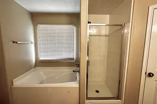 435 Brushy Glen Dr, Houston, TX 77073 - Photo 8