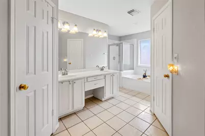 12646 Duchess Lane, Houston, TX 77070 - Photo 8