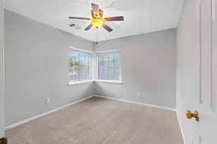 12646 Duchess Ln, Houston, TX 77070 - Photo 12