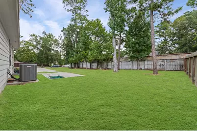10920 Fairview Drive, Conroe, TX 77385 - Photo 26