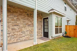 585 Dry Fork Ln, Conroe, TX 77304 - Photo 4