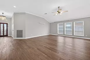 5807 Walkabout Way, Katy, TX 77450 - Photo 6