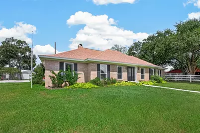 3518 Shore Shadows Drive, Crosby, TX 77532 - Photo 2