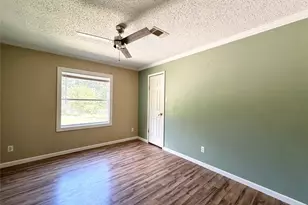 18143 Breezy Dr, Montgomery, TX 77316 - Photo 34
