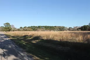 8531 Avenue H, Liverpool, TX 77577 - Photo 6