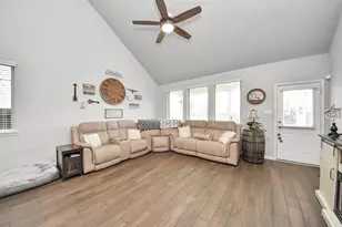 2394 Bishop Lagoon Way, La Porte, TX 77571 - Photo 6