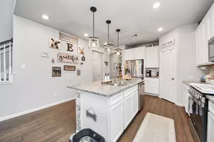 2394 Bishop Lagoon Way, La Porte, TX 77571 - Photo 10