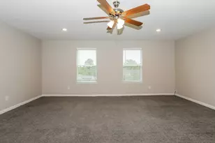 12469 Lake Conroe Hills Dr, Willis, TX 77318 - Photo 8