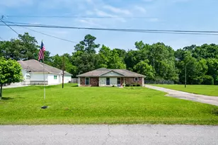 1041 Magnolia Point Dr, Huffman, TX 77336 - Photo 2