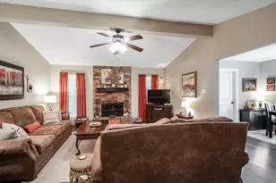 1041 Magnolia Point Dr, Huffman, TX 77336 - Photo 6