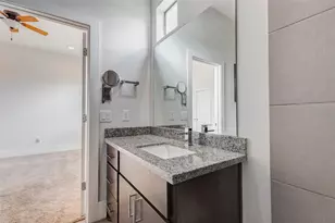 2913 Leeland St, Houston, TX 77003 - Photo 40