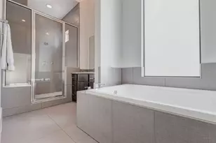 2913 Leeland St, Houston, TX 77003 - Photo 32